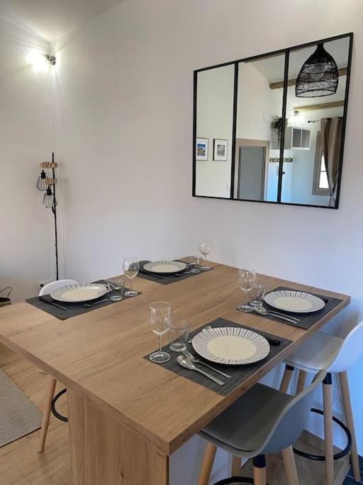 Le Petit Loft Des Halles Béziers Extérieur photo