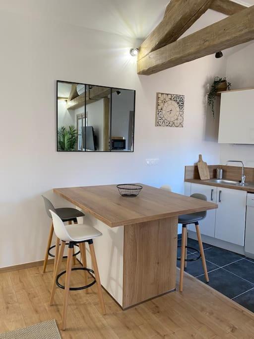 Le Petit Loft Des Halles Béziers Extérieur photo
